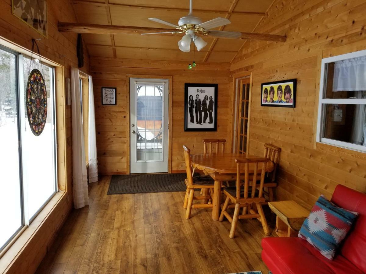 Black Mountain Recreational Area Vacation Rental Cheboygan Exteriör bild